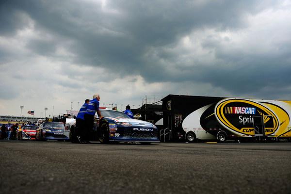 A wild day at Kentucky Speedway, Jimmie Johnson edging Kyle Busch for the 400 pole