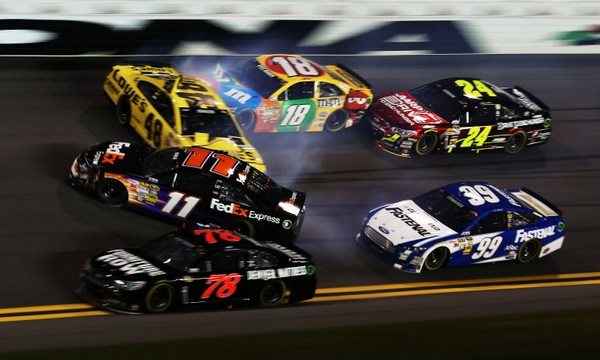 Harvick Edges Biffle for the win, but Saturday night's Sprint Unlimited was curiously uneventful