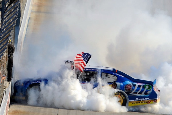 The chase may be 0-for-3 in excitement, but the twists and turns in the title playoffs at Dover were, well, fiery